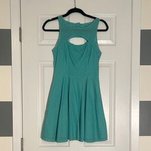 Guess Mint Green Eyelet Cocktail 👗